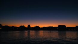 Københavns tage i solnedgang